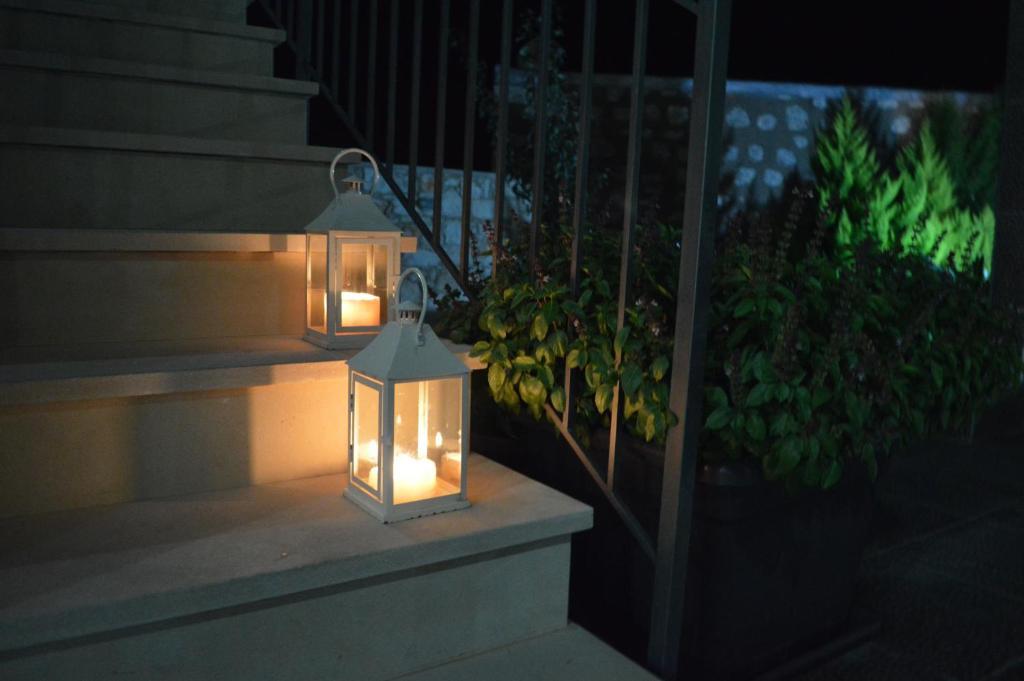 Villa Angela Dhrousha Exterior photo